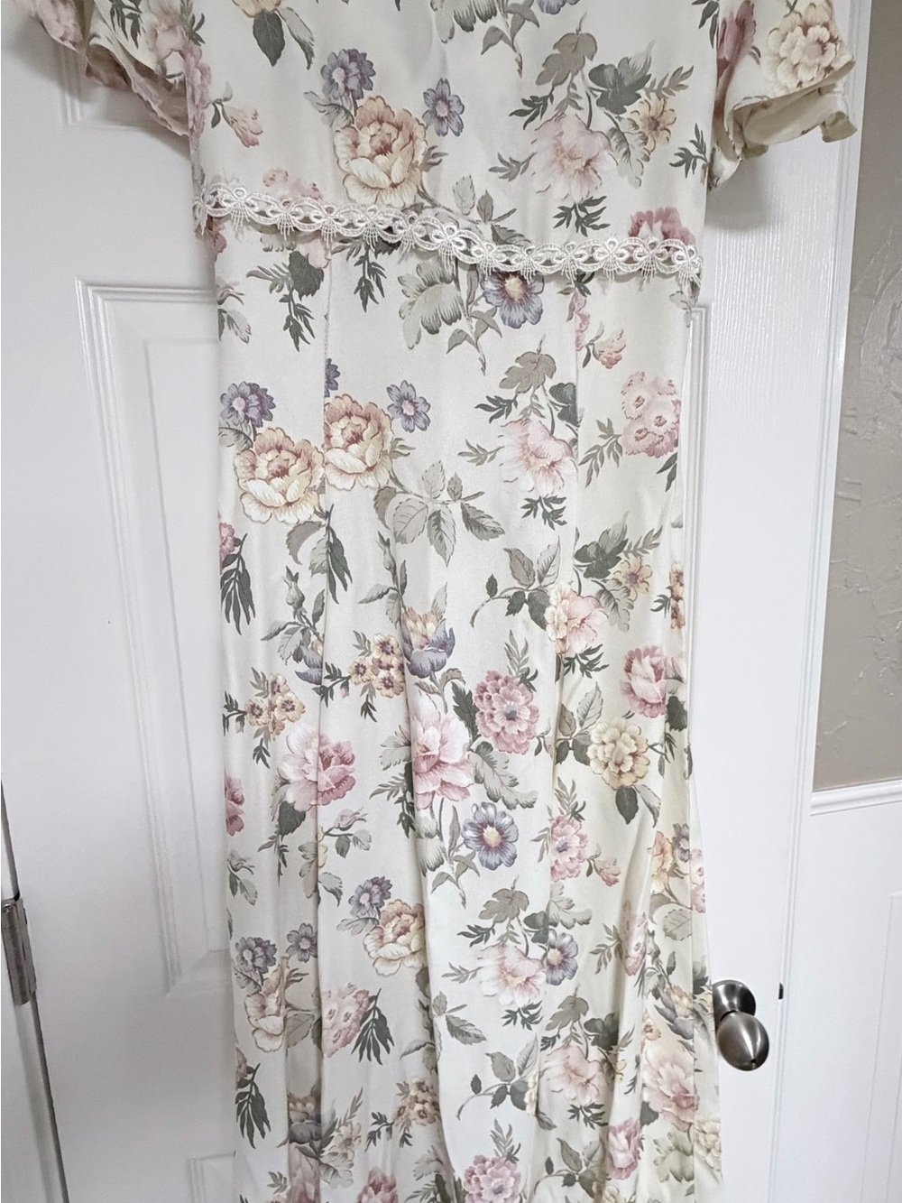 Floral Cream Midi Dress with Lace Trim